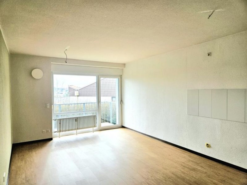 Bad Bergzabern Helle ,großzügige 2 Zimmerwohnung - zentrale Lage in Bad Bergzabern Wohnung mieten