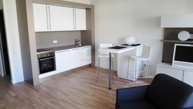 München Stilvolles Apartment mit Balkon in München-Bogenhausen Wohnung mieten