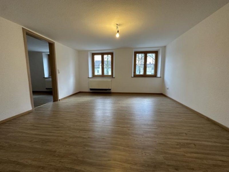 Leutkirch im Allgäu Charmante 4-Zimmer-Wohnung in zentrumsnaher Lage von Leutkirch zu vermieten Wohnung mieten