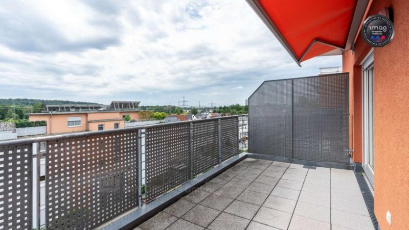 Nürnberg Moderne Singlewohnung mit großer Dachterrasse und Tiefgaragen-Stellplatz Wohnung mieten