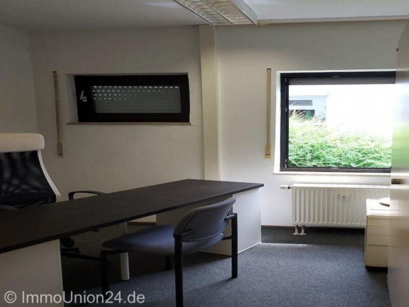 Schwabach 8 5 0,- für 1 3 1 qm BÜRO- MEHRZWECKRÄUME im Gewerbegebiet mit Teilmöblierung und KfZ Plätzen Gewerbe mieten