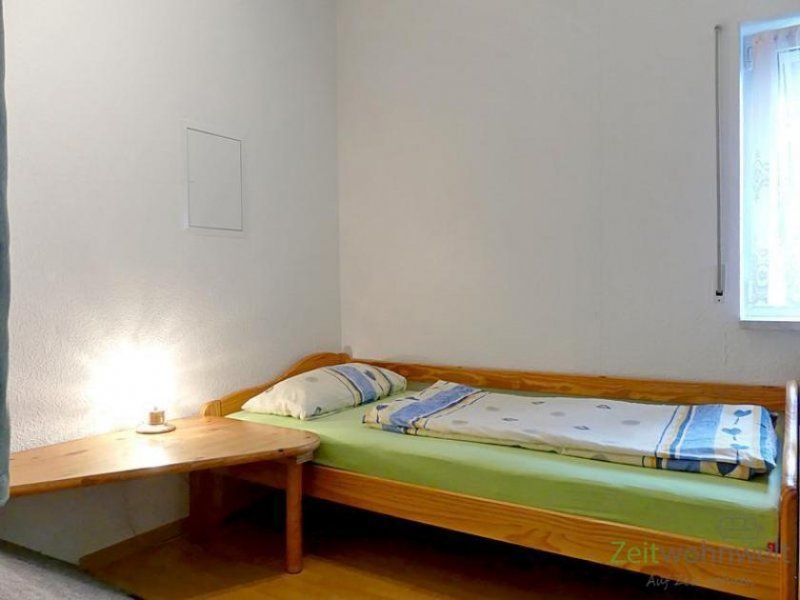 Ichtershausen (EF0441_M) Arnstadt: Amt Wachsenburg, möblierte 3-Zimmer-Wohnung mit Balkon, Stellplatz, WLAN und Reinigungsservice Wohnung