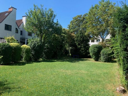 St. Augustin Häuser mit Garten SANKT AUGUSTIN, Einfam. Haus im Maisonettestil, 4 Zi., ca. 120 m² Wfl., Terrasse u. Balkon, Garage Haus 