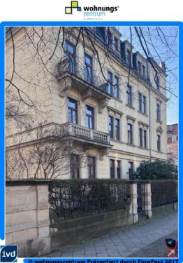 Dresden Immobilien Gediegene 2-Zimmer-Wohnung im grünen Striesen! Balkon! Einbauküche! Parkett! Sofortbezug! Wohnung kaufen