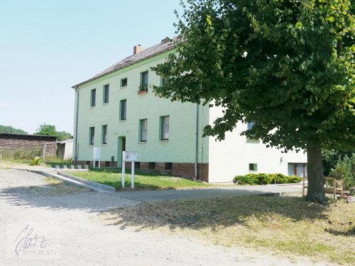 Nünchritz Immobilien ***RENDITEOBJEKT FÜR VERMIETER*** Mehrfamilienhaus mit 7 Wohneinheiten in ruhiger, ländlicher Randlage Haus kaufen