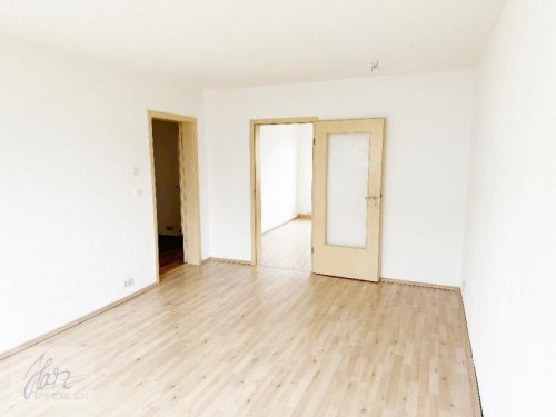 Zeithain Etagenwohnung ***AB SOFORT ZU VERKAUFEN - 3-RAUMWOHNUNG*** mit Tageslichtbad und Wanne in sehr gepflegter Wohneigentumsanlage Wohnung kaufen