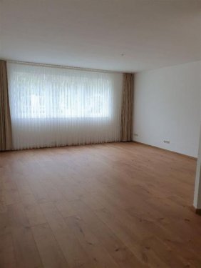 Leipzig Gemütliche 3-Zi. mit neuem Laminat und Einbauküche in guter Lage beim Auensee und Herrenhaus Möckern Wohnung kaufen