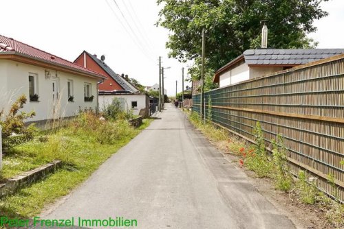 Parthenstein Provisionsfreie Immobilien kleines EFH - auf großem Grundstück - mit Garage und Nebengelass Haus kaufen