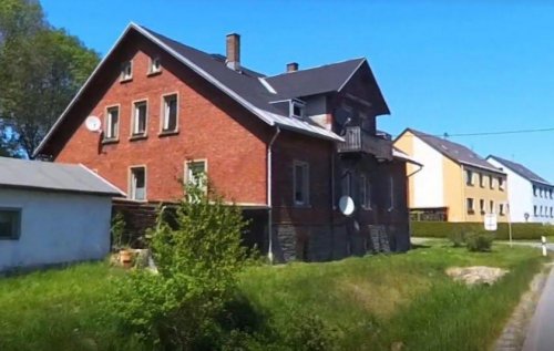 Muldenhammer Immobilien MIETKAUF MÖGLICH! Gut vermietetes Mehrfamilienhaus in Muldenhammer Gewerbe kaufen