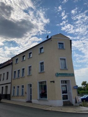 Meerane Immobilien Gut vermietetes Wohn - und Geschäftshaus in guter Lage! Haus kaufen