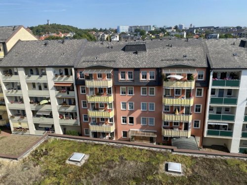 Plauen Wohnungen 3-Raum-Whg. mit Fahrstuhl, Süd-Balkon u. 2 TG-Stpl. in zentrumsnaher Lage! Leerstand! Wohnung kaufen