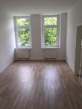 Hartmannsdorf (Landkreis Mittelsachsen) Immo Saniertes und kompaktes Mehrfamilienhaus mit guter Rendite als Einsteigerobjekt Haus kaufen