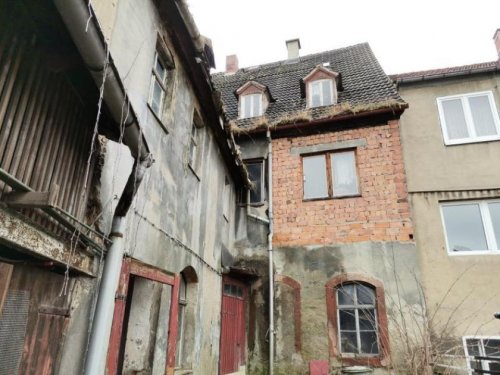 Penig Inserate von Häusern ObjNr:19221 - Sanierungsbedürftiges Mehrfamilienhaus in exponierter Lage in Nähe der Stadtverwaltung Haus kaufen