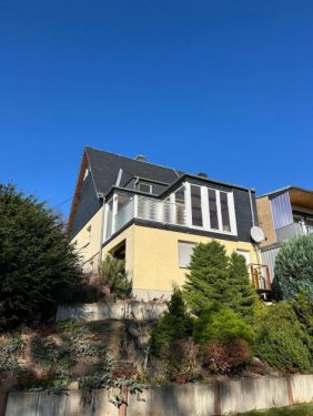 Flöha Hausangebote Bezugsfertige Doppelhaushälfte mit Balkon, Garage, Wa, Du. und sonnigem Grundstück am Stadtrand Haus kaufen