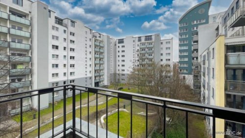 Berlin Terrassenwohnung 3-Zi.-Neubau-Wohnung mit 2 Bädern, Balkon, ruhige Innenhoflage, Bestlage Mitte Wohnung kaufen