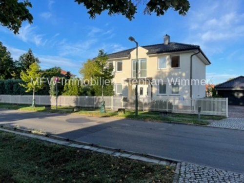 Berlin Inserate von Häusern In der Gartenstadt Berlin-Karlshorst. 

Exklusive Stadtvilla auf 1.100 m² Grundstück Haus kaufen