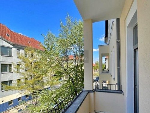 Berlin 2-Zimmer Wohnung bezugsfreie Balkon-Wohnung in Berlin-Reinickendorf

- Provisionsfrei - Wohnung kaufen