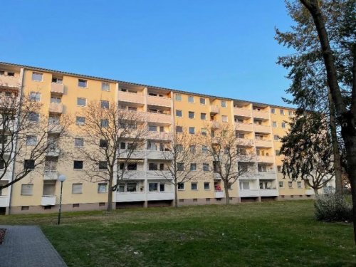 Berlin Immobilien 2-Zimmer-Wohnung in Berlin, Fahrstuhl und Balkon. Wohnung kaufen