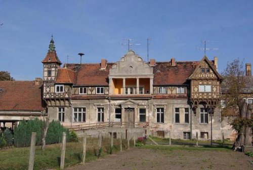 Bensdorf Schloss in 14789 Rosenau OT Warchau im Nachverkauf Vekaufsunterlagen anfordern Haus kaufen