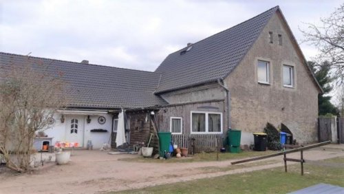 Belzig Haus Vermietetes Bauernhaus mit großem Grundstück Haus kaufen