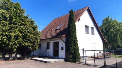 Wiesenburg/Mark Immobilien Anwesen mit 2 EFH und Photovoltaikanlage - für Anleger oder Eigennutzer Haus kaufen