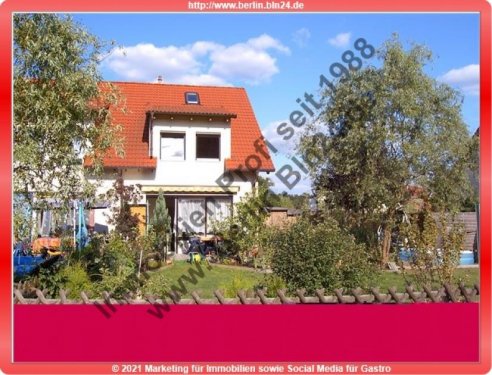 Spreenhagen Haus Kauf -- Reihenhaus + mit Stellplätzen + Terrasse und kleinen Garten Haus kaufen