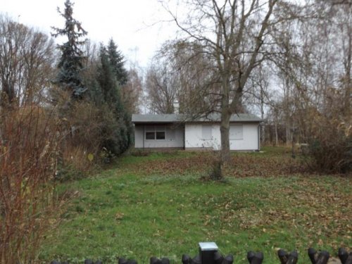 Birkholz (Landkreis Teltow-Fläming) Immobilienportal Wohngrundstücke mit einem kleinen Bungalow zu verkaufen Grundstück kaufen