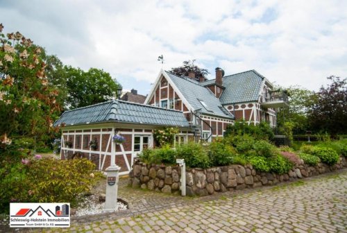 Schönkirchen Haus Einfamilienhaus Friesenhaus in Schönkirchen, ca. 200m² mit lebenslangem Wohnrecht Haus kaufen