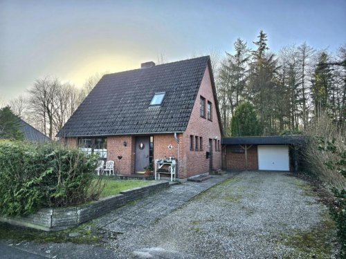 Jörl Immobilien **Charmantes Einfamilienhaus am Waldrand in ruhiger Lage** Haus kaufen