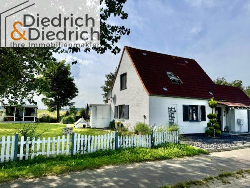 Trennewurth Haus Verkauf eines individuellen Wohnhauses mit Wiesenblick in Trennewurth in Nordseenähe Haus kaufen