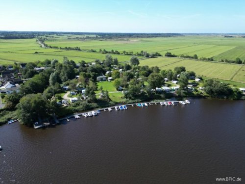 Hennstedt (Kreis Dithmarschen) Gewerbe Campingplatz mit Steganlage nördlich von Hamburg - einmalige naturnahe Lage Gewerbe kaufen