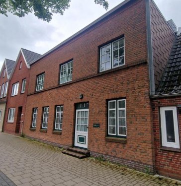 Husum Haus Großes Stadthaus mit Garten zentral in Husum Haus kaufen