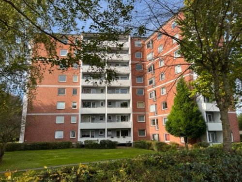 Husum Wohnung Altbau Neuer Preis! Schöne Wohnung mit Südbalkon und schönem Blick Wohnung kaufen