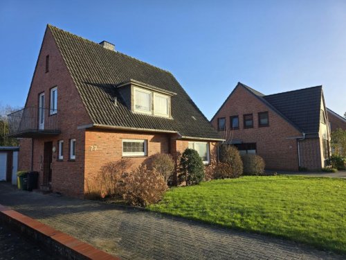 Husum Immobilien **Solides Einfamilienhaus mit großem Garten** Haus kaufen