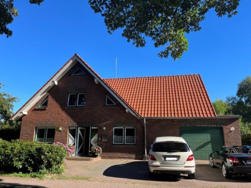 Friedeburg Gewerbe Immobilien Haus mit Einbauküche, Sonnengarten und Garage! Gewerbe kaufen