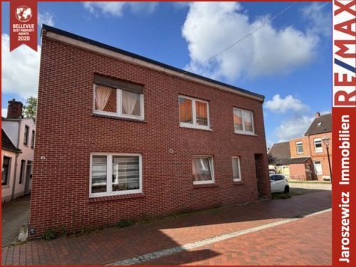 Weener Haus *Attraktives Zweifamilienhaus als Kapitalanlage in Weener* 5 % Rendite * Ostfriesland * Zentral * Haus kaufen