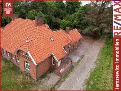 Bunde Teure Häuser * Historische Denkmalgeschützte Doppelhaushälfte (rechts) in Wymeer, Ostfriesland * Komplett saniert 2022 * Haus kaufen