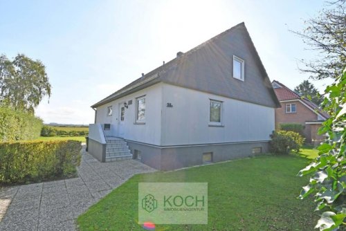 Langen (Landkreis Cuxhaven) Immobilien Inserate Großes Einfamilienhaus in ruhiger Hinterbebauung in Imsum mit Modernisierungsbedarf Haus kaufen