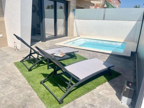 Torre-Pacheco Immobilien Schönes Haus mit privatem Pool und Solarium Haus kaufen