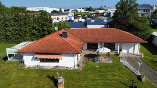 Wolfhagen Immobilienportal Traumhafte Immobilienkombination: Arbeiten und Wohnen auf 4.064 m² Grundstück Haus kaufen