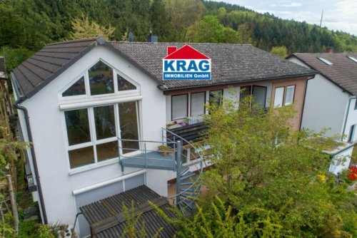 Dautphetal Inserate von Häusern ++ KRAG Immobilien ++ Sonnig mit Aussicht ++ mit Wohnrecht bei einer Wohnung ++ Garten | Terrassen Haus kaufen