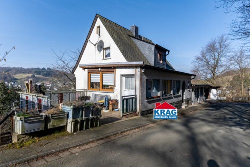 Steffenberg Haus ++ KRAG Immobilien ++ idyllisch am Waldrand: mit Aussicht, Platz, Terrassen, Garagen, Wintergarten + Haus kaufen