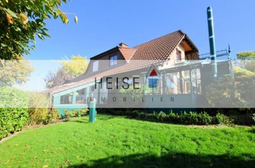 Holzminden 1-Familienwohnhaus mit Carport, Wintergarten und Swim-Spa mit Gegenstromanlage Haus kaufen