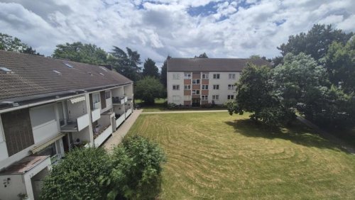 Monheim am Rhein 4-Zimmer Wohnung Traumhafte 4-Zimmer-Wohnung, Loggia, gut vermietet inkl. Stellplatz in Tiefgarage (A366) Wohnung kaufen