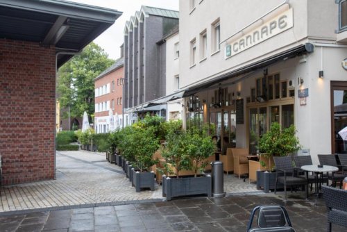 Mönchengladbach Gewerbe Immobilien Eigennutzung möglich! Einmalige Chance im Herzen von MG: Praxisfläche im EG direkt am Alten Markt! Gewerbe kaufen