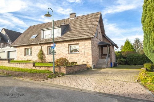 Wermelskirchen Suche Immobilie Ein- bis Zweifamilienhaus in absoluter Spitzenlage von Wermelskirchen Haus kaufen