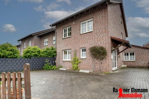 Bocholt Immobilien Suderwick: Dreifamilienhaus – Mehrgenerationenhaus oder großzügiges Einfamilienhaus - Sie entscheiden Haus kaufen