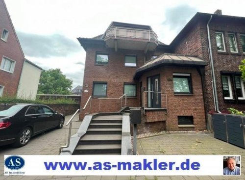 Duisburg Häuser Luxuriöses Zweifamilienhaus mit moderner Ausstattung und idyllischem Garten Haus kaufen