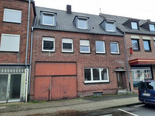 Goch Immobilie kostenlos inserieren Goch: Geräumiges, sanierungsbedürftiges Wohnhaus in zentraler Lage Haus kaufen