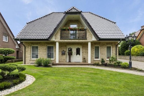 Twist Immobilien Provisionsfrei !! Traumhaftes Einfamilienhaus auf großem Grundstück Haus kaufen